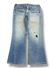 True Religion Flared Jeans (M)