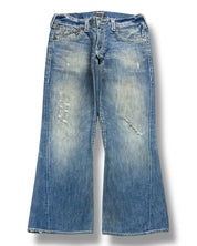 True Religion Flared Jeans (M)