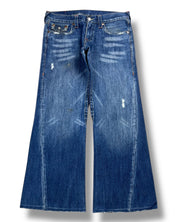 True Religion Flared Jeans (L)