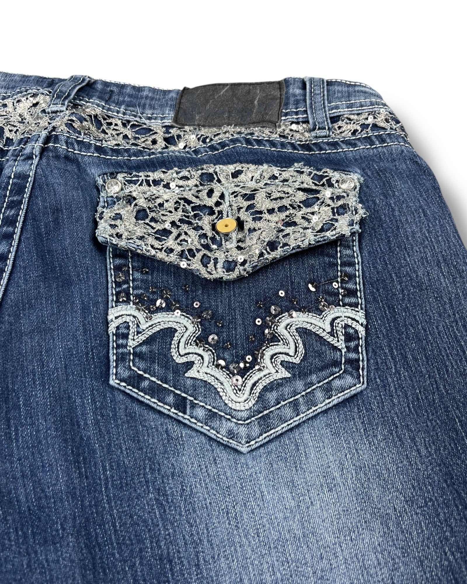 Y2K Flared Jeans (S)