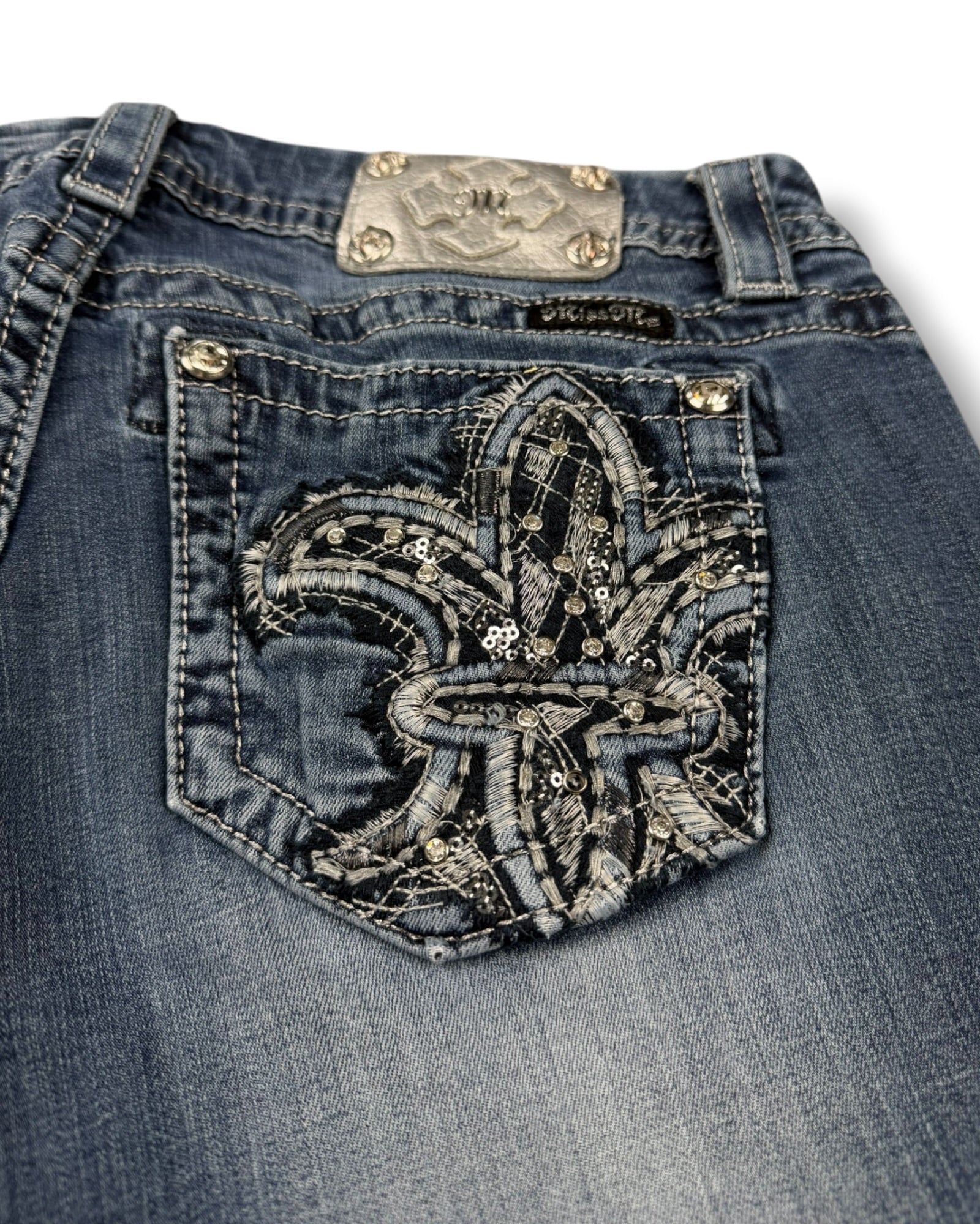 Miss Me Flared Jeans (S)