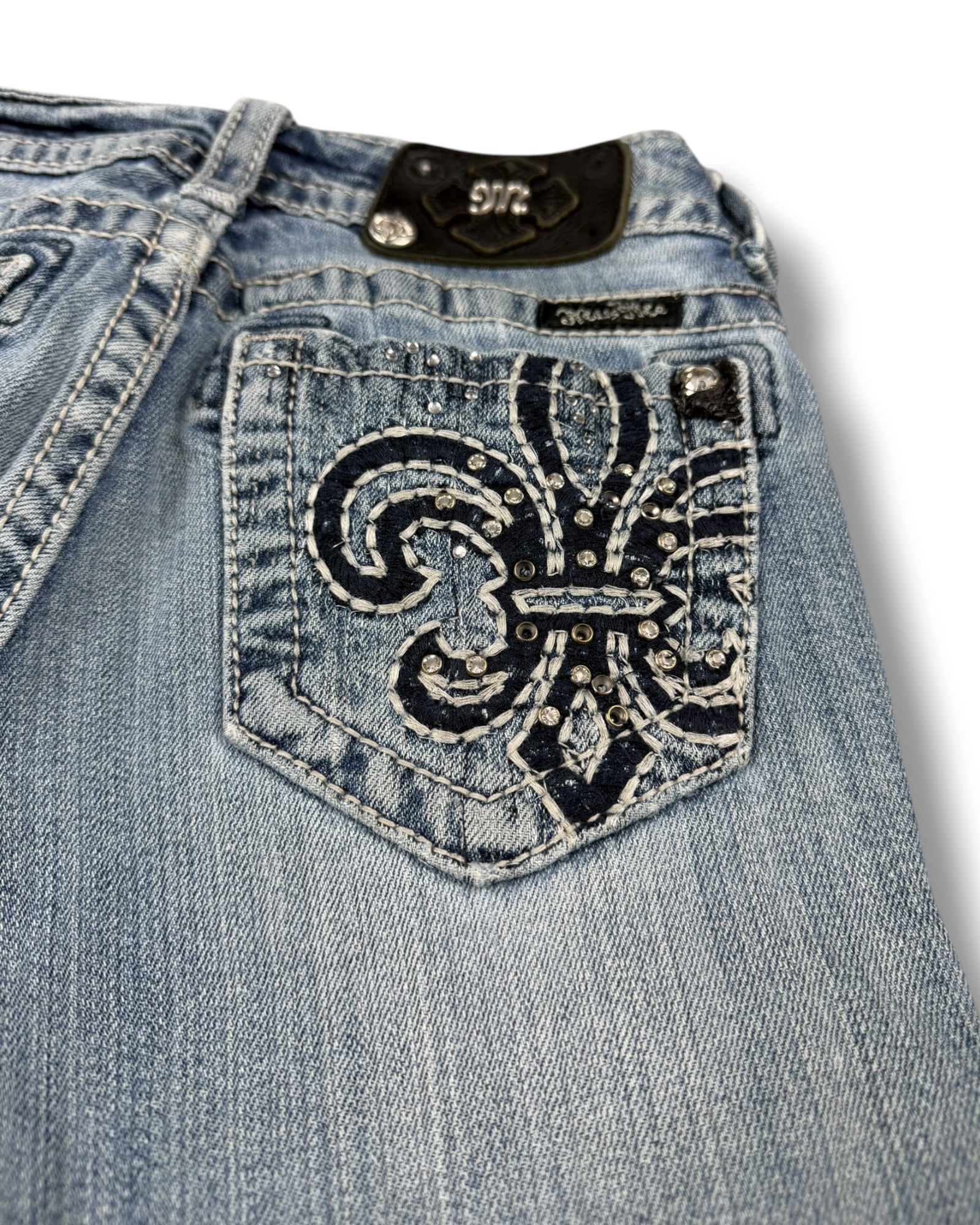Miss Me Flared Jeans (XS)