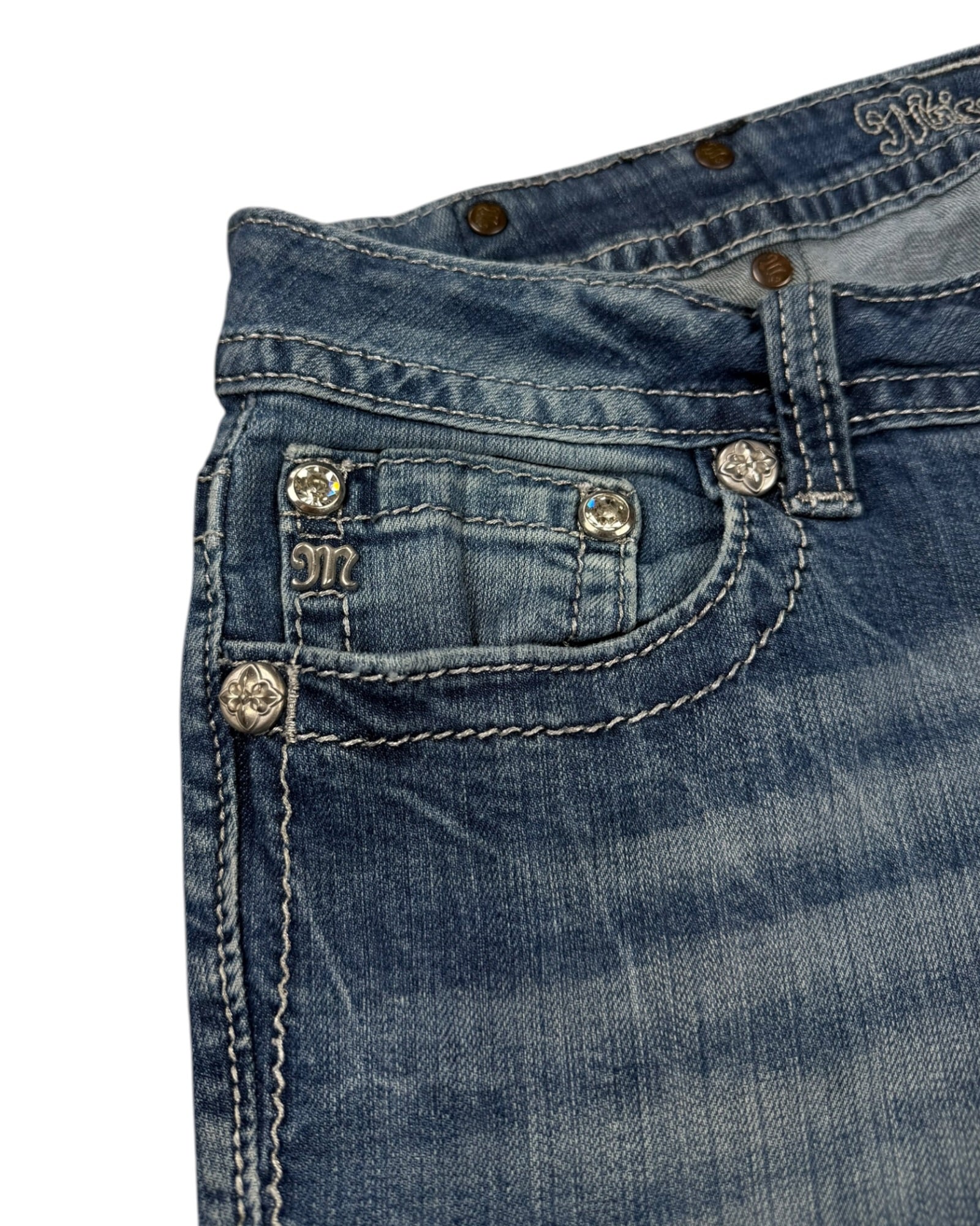 Miss Me Flared Jeans (M)