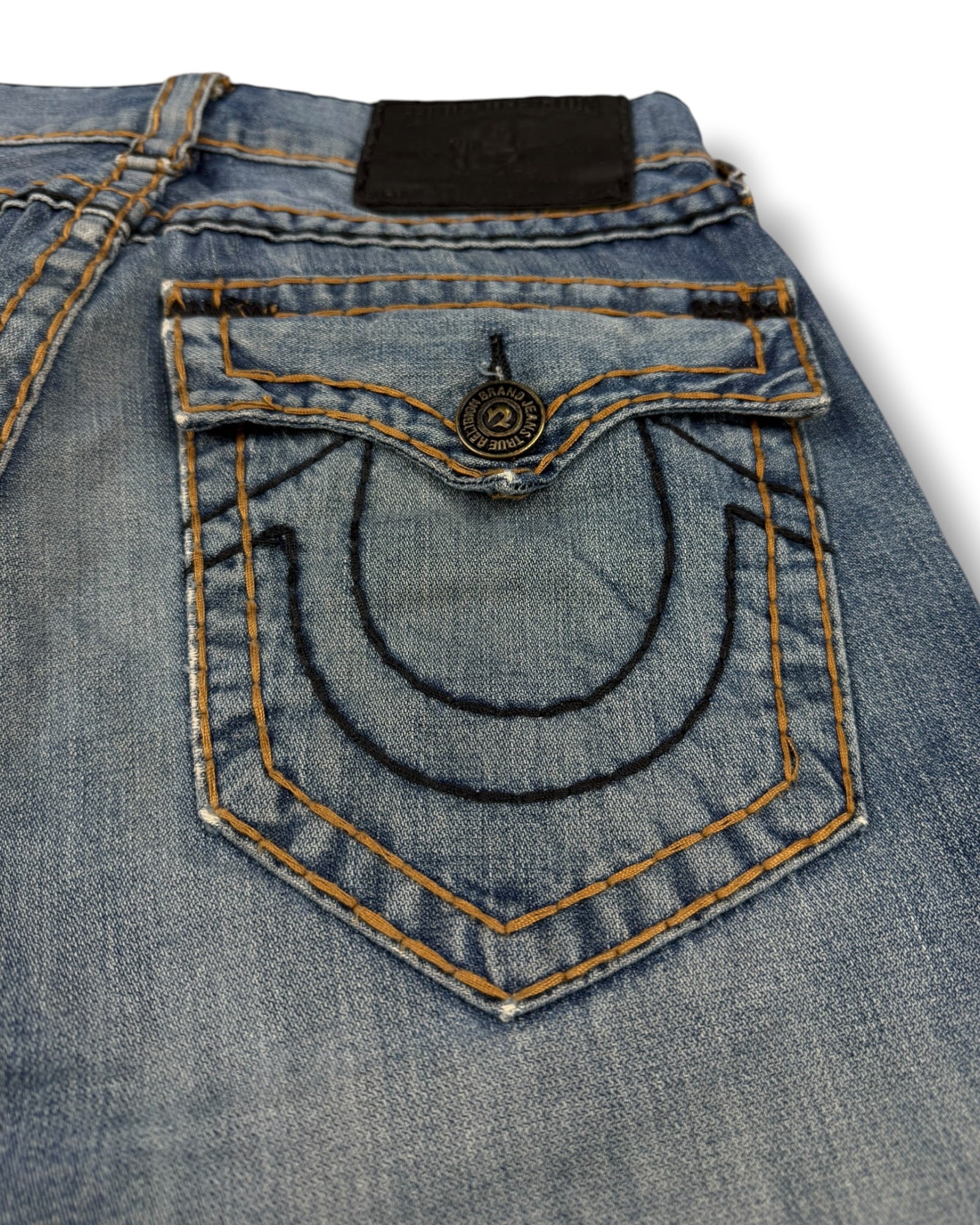 True Religion Flared Jeans (M)