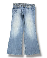 Miss Me Flared Jeans (L)