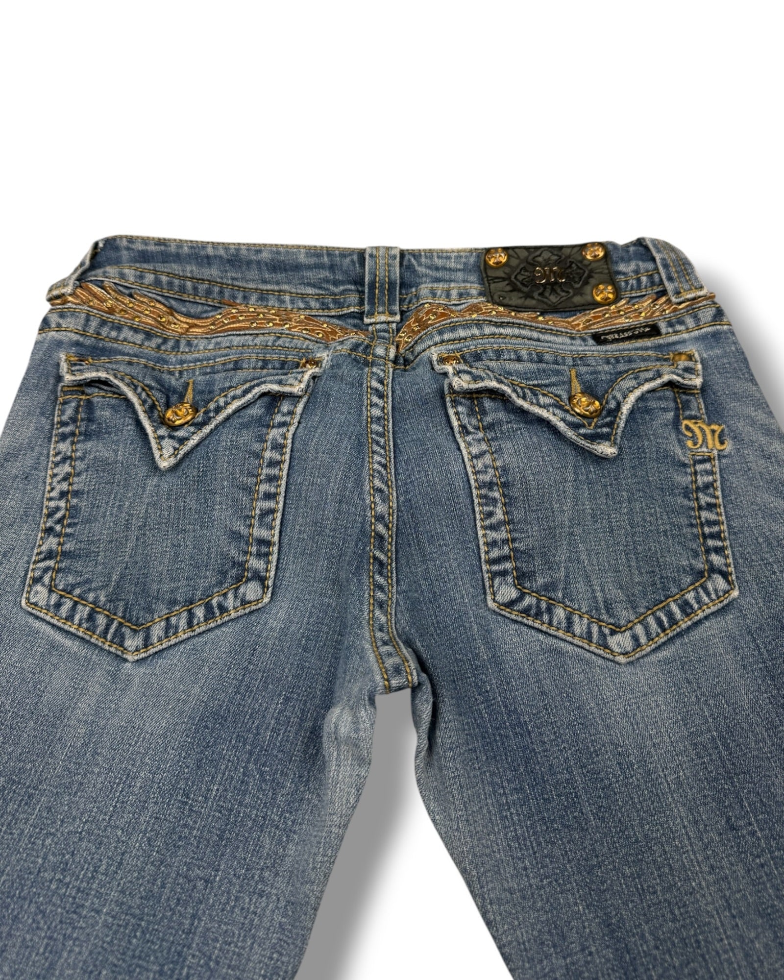 Miss Me Flared Jeans (M)