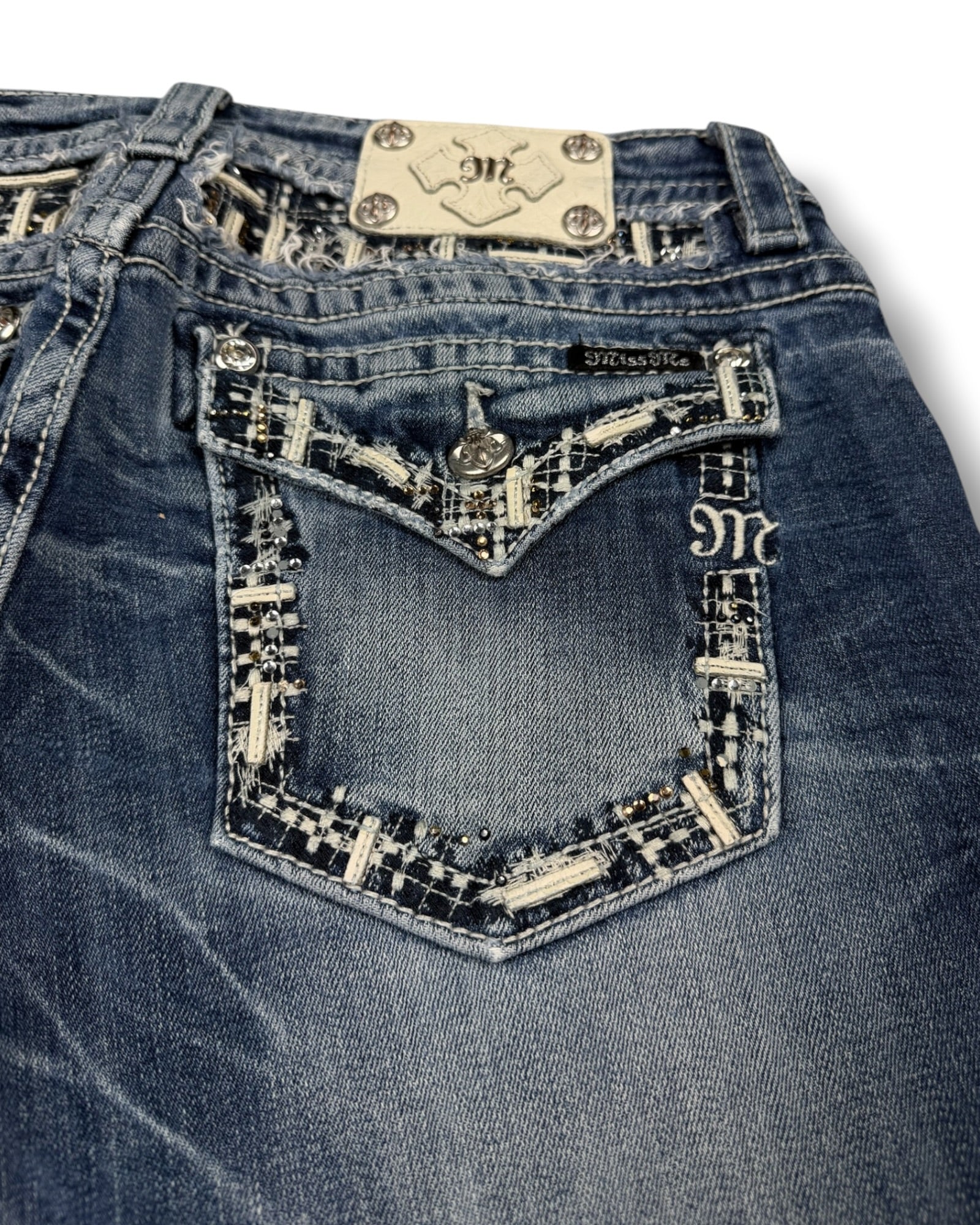 Miss Me Flared Jeans (M)