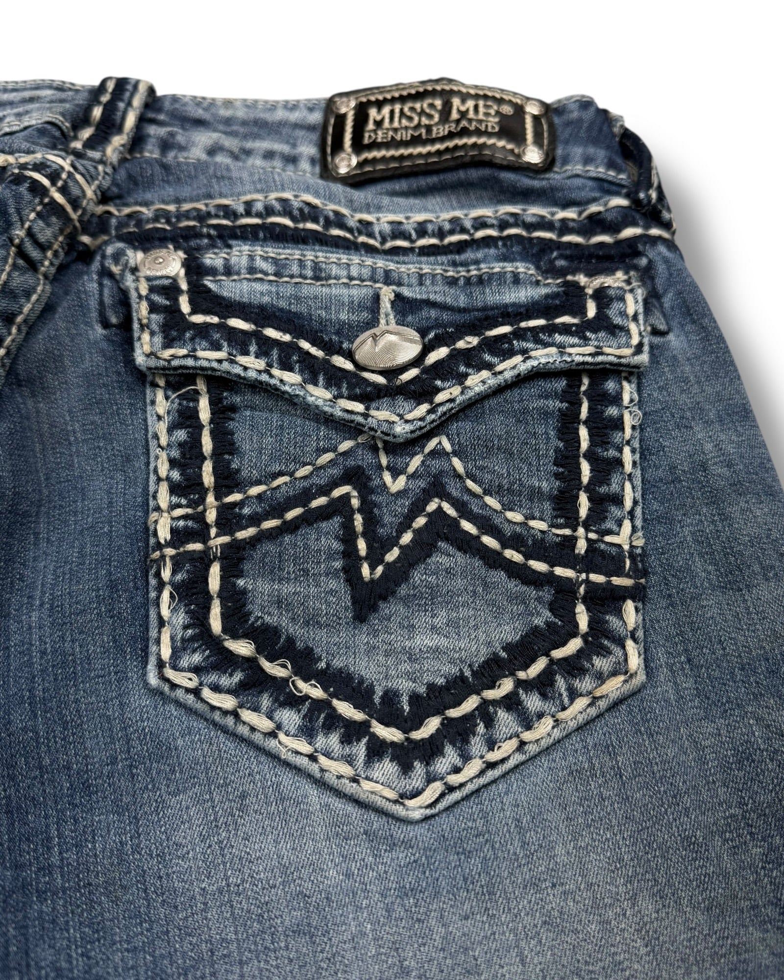 Miss Me Flared Jeans (S)