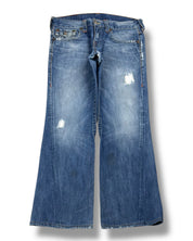 True Religion Flared Jeans (L)