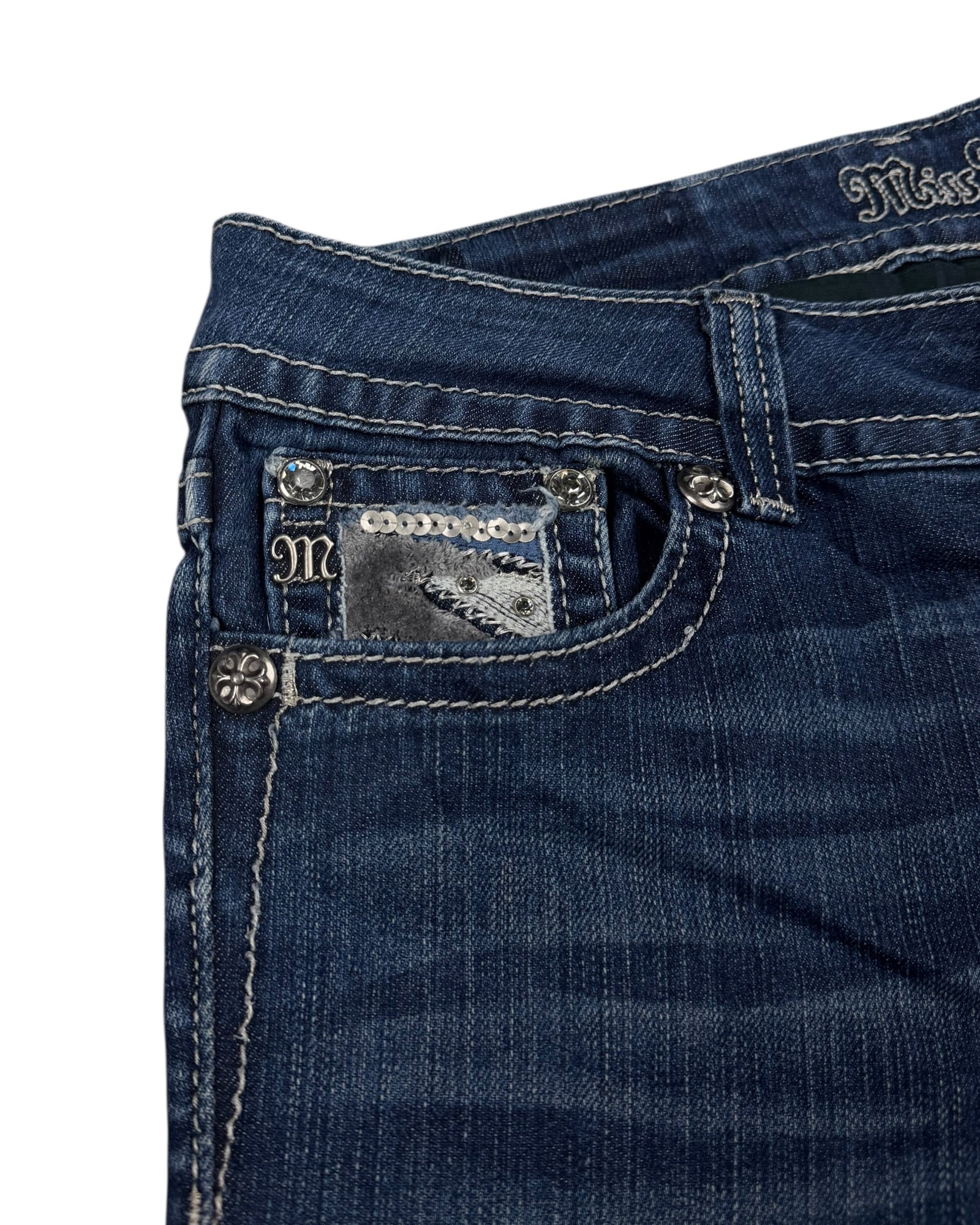 Miss Me Flared Jeans (M)