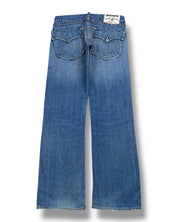 True Religion Flared Jeans (M)