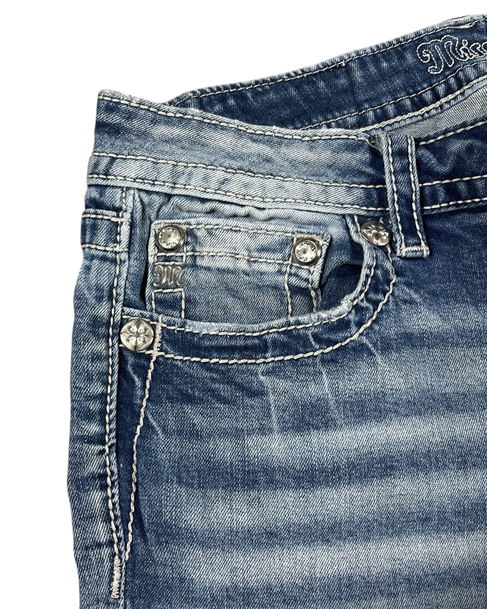 Miss Me Flared Jeans (M)