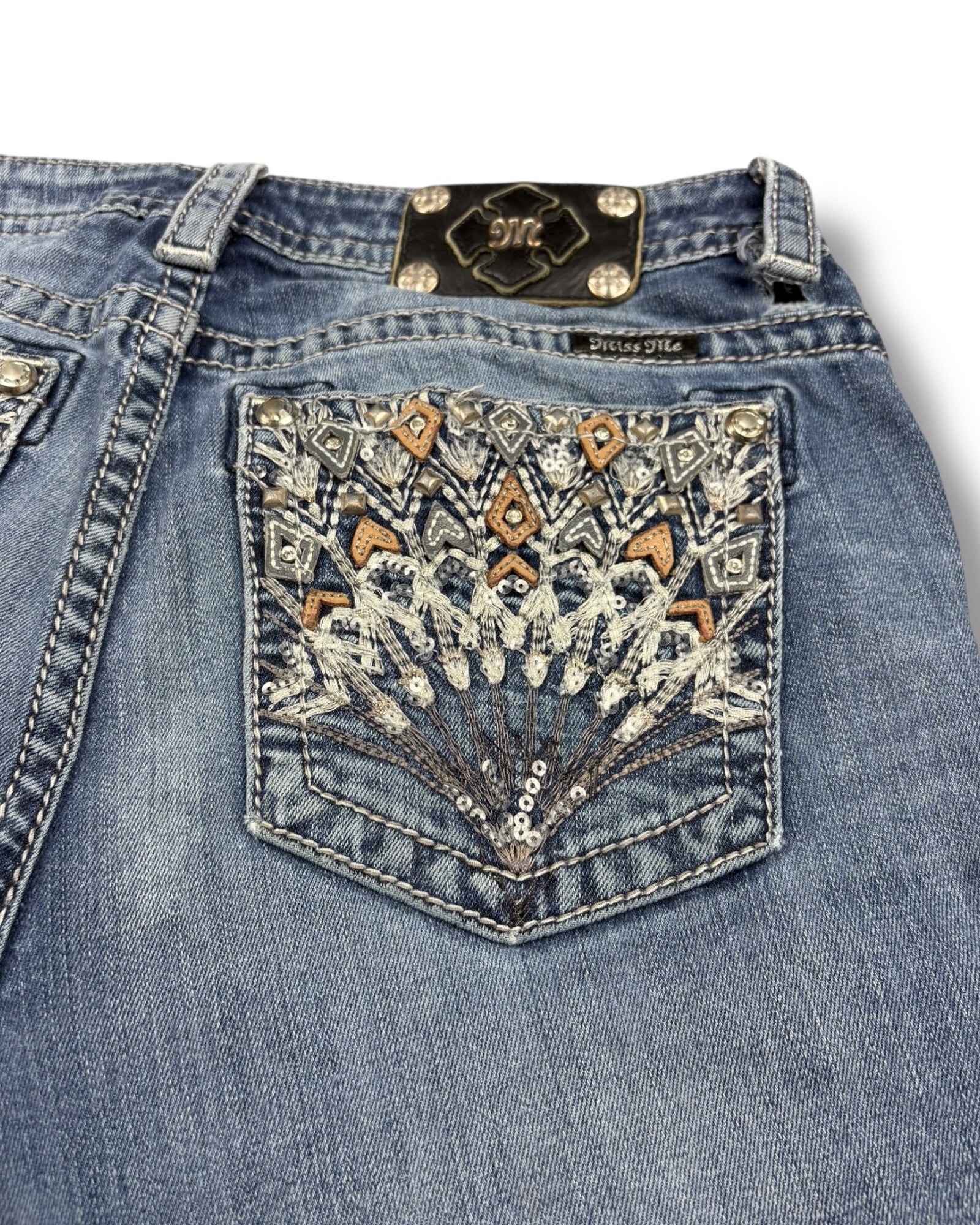 Miss Me Flared Jeans (M)