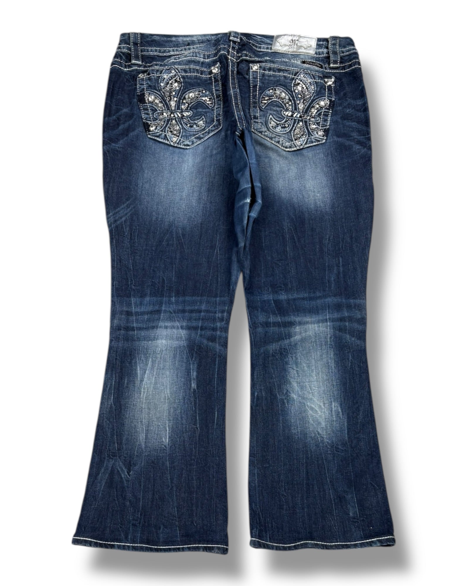 Miss Me Flared Jeans (L)