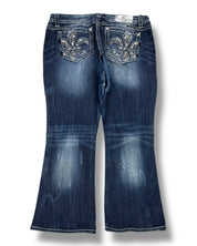 Miss Me Flared Jeans (L)