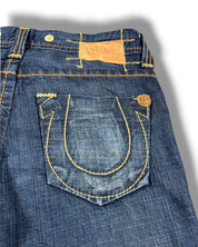 True Religion Flared Jeans (M)